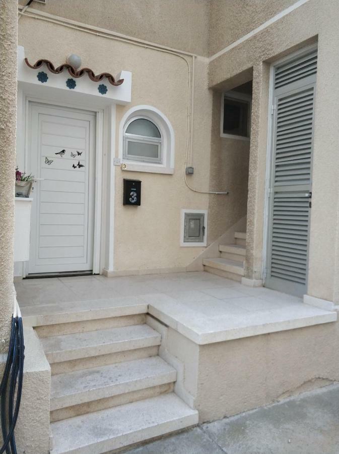 Elena Holiday Apartment Ларнака Экстерьер фото